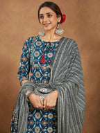 Janasya Bright Cotton Floral Straight Kurta Set