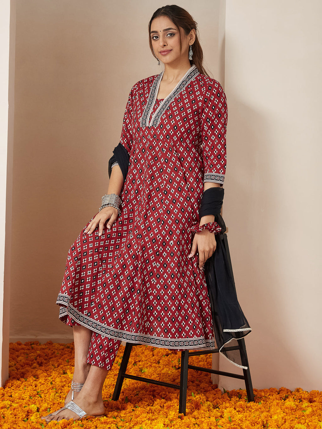 Janasya Dark Cotton Ikkat Anarkali Kurta Set