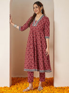 Janasya Dark Cotton Ikkat Anarkali Kurta Set