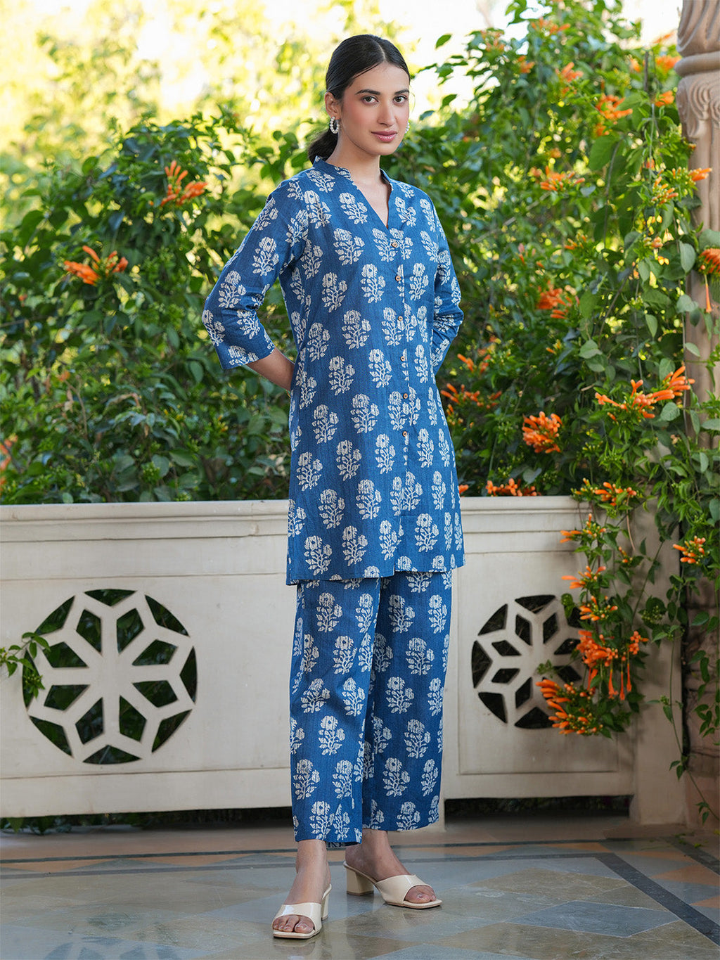 Janasya Dark Cotton Batik Straight Top & Bottom Set