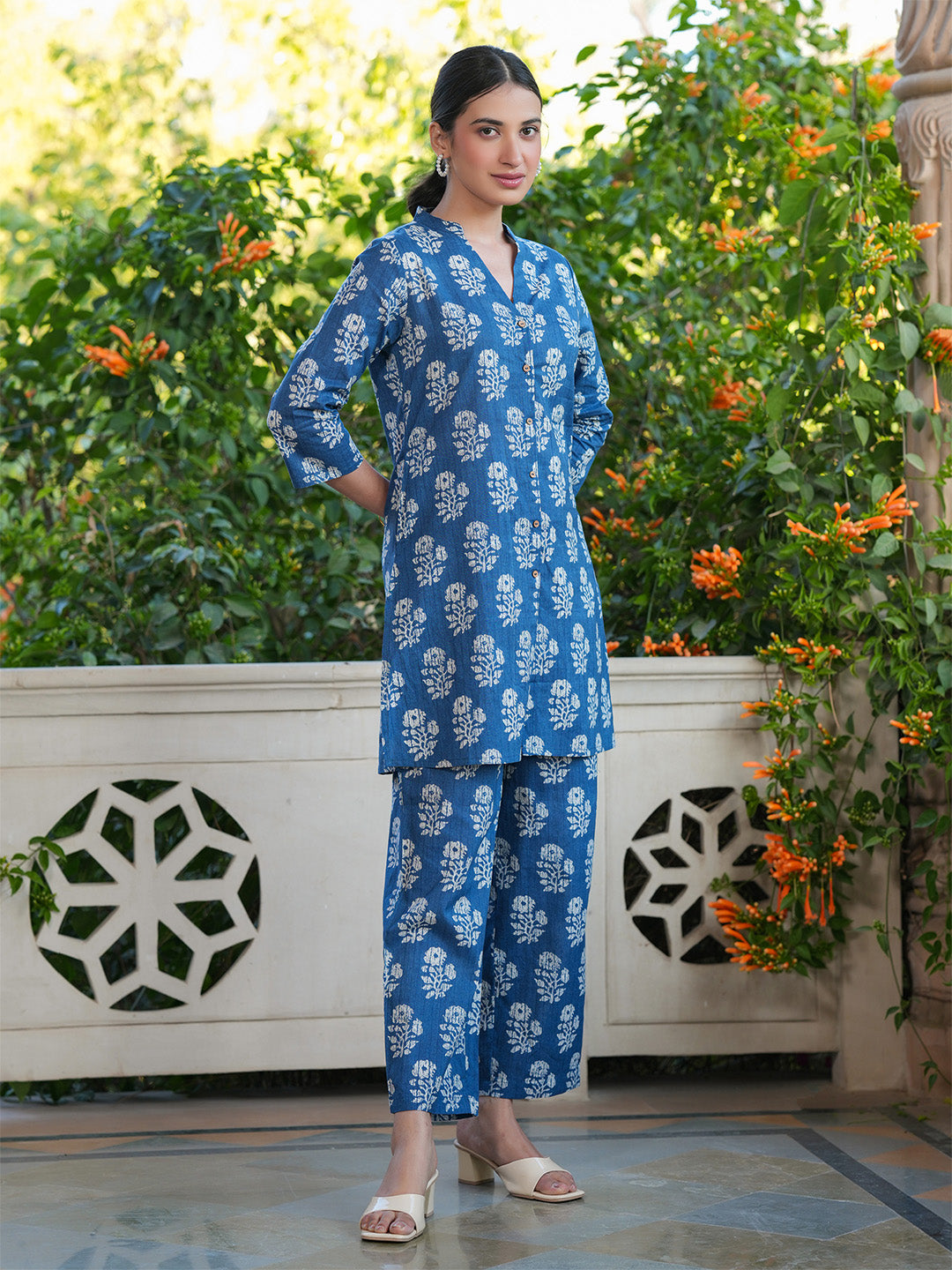 Janasya Dark Cotton Batik Straight Top & Bottom Set