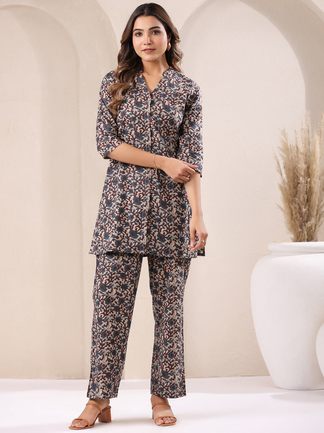 Janasya Dark Cotton Floral Straight Top & Bottom Set - Distacart