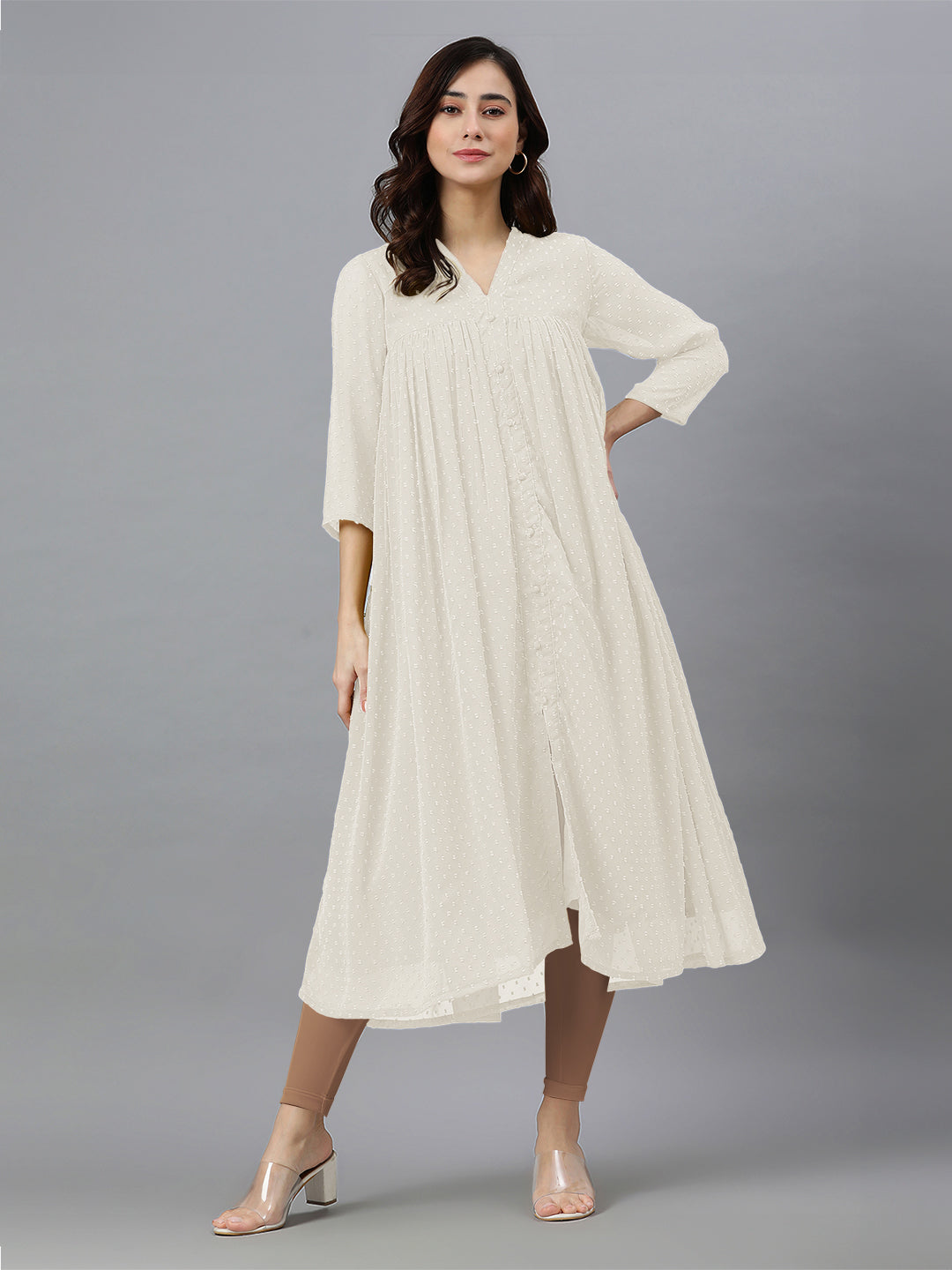 Janasya Light Dobby Chiffon Self Design Flared Kurta