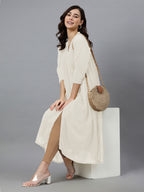 Janasya Light Dobby Chiffon Self Design Flared Kurta
