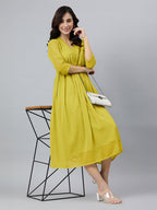 Janasya Bright Dobby Chiffon Self Design Flared Kurta