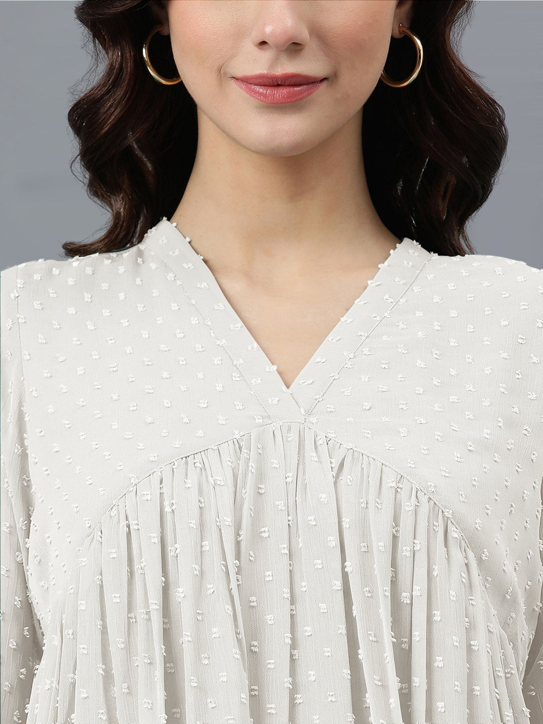 Janasya Bright Dobby Chiffon Self Design Flared Kurta