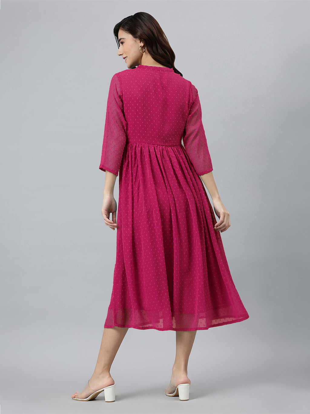 Janasya Bright Dobby Chiffon Self Design Flared Kurta
