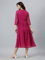 Janasya Bright Dobby Chiffon Self Design Flared Kurta