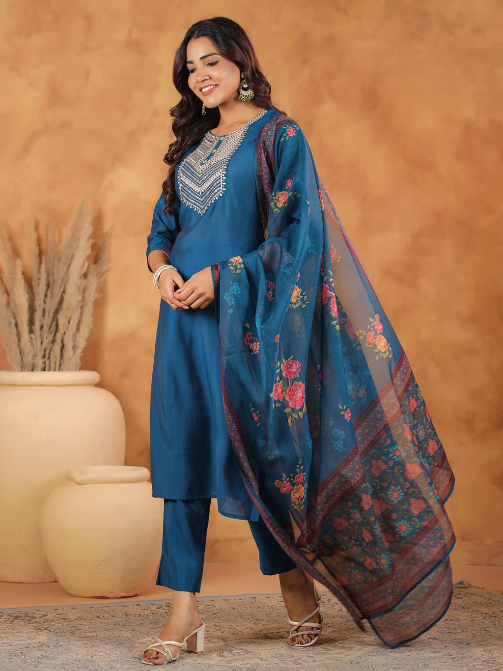 Janasya Dark Silk Blend Yoke Embroidery Straight Kurta Set