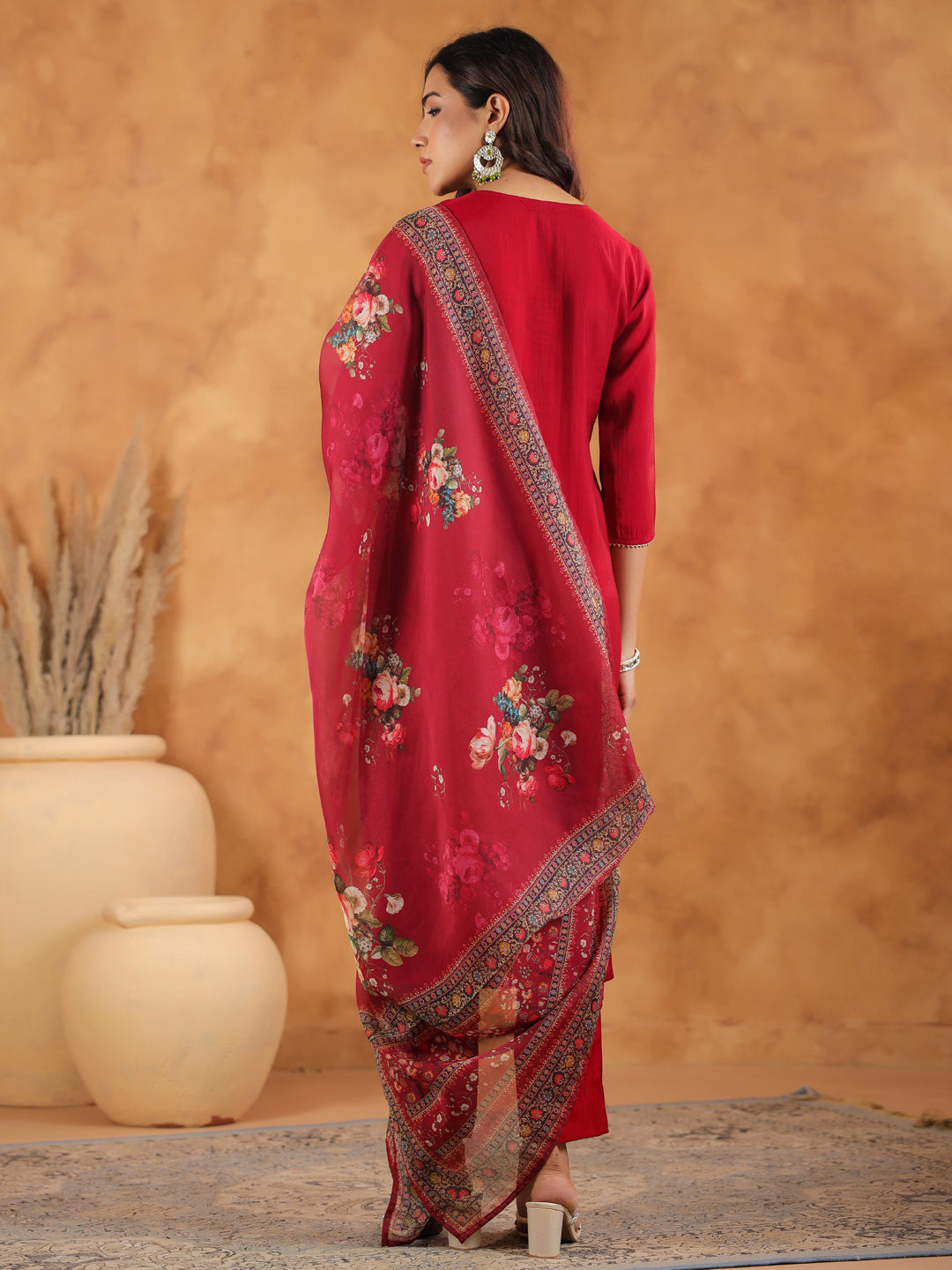 Janasya Dark Chanderi Yoke Embroidery Straight Kurta Set