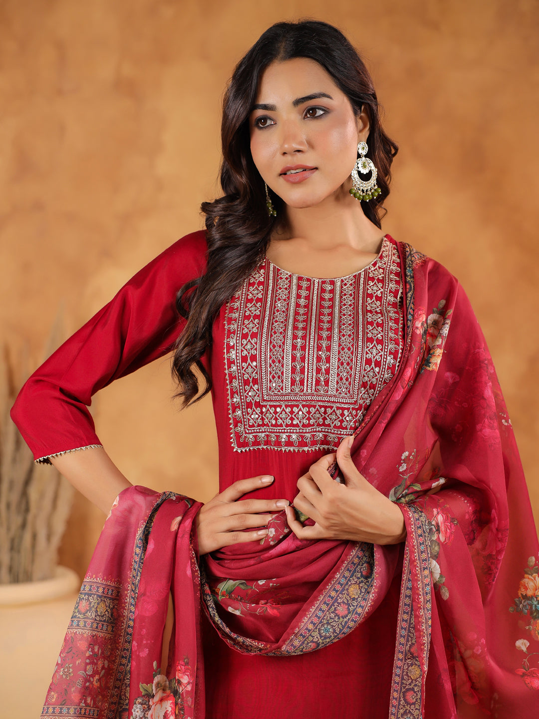 Janasya Dark Chanderi Yoke Embroidery Straight Kurta Set