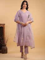 Janasya Light Chanderi Solid Straight Kurta Set