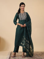 Janasya Dark Cotton Blend Yoke Embroidery Straight Kurta Set
