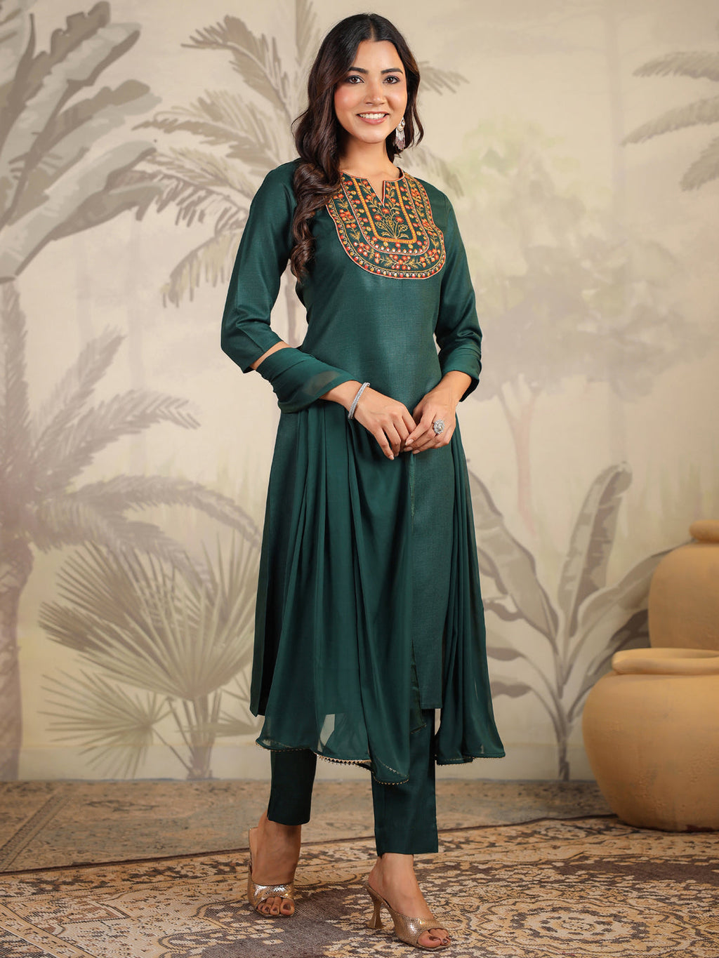 Janasya Dark Cotton Blend Yoke Embroidery Straight Kurta Set
