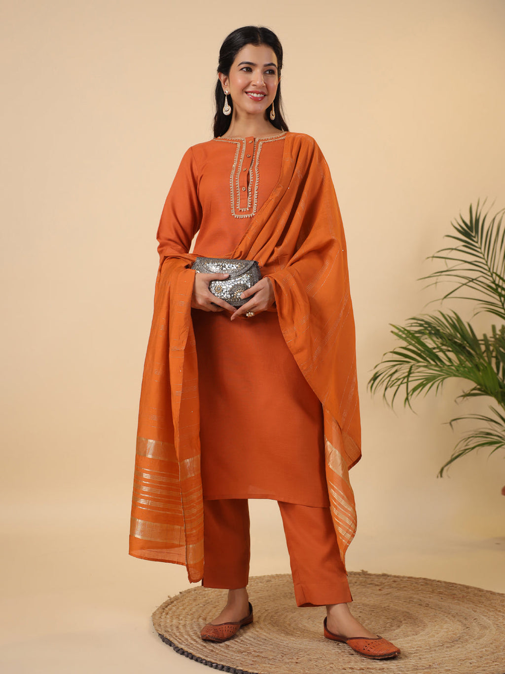 Janasya Dark Cotton Blend Yoke Design Straight Kurta Set