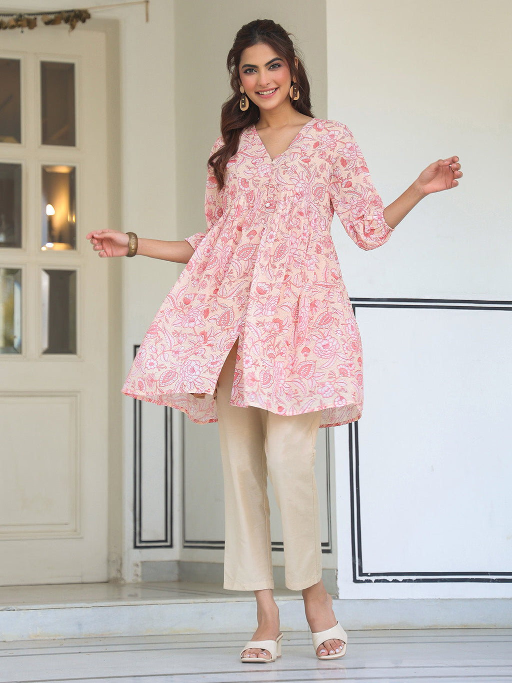 Janasya Light Georgette Floral Gathering Tunic
