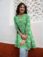 Janasya Dark Georgette Floral A-Line Tunic