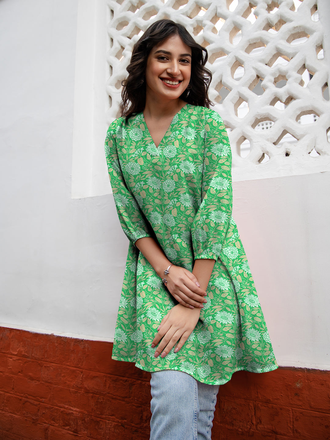 Janasya Dark Georgette Floral A-Line Tunic
