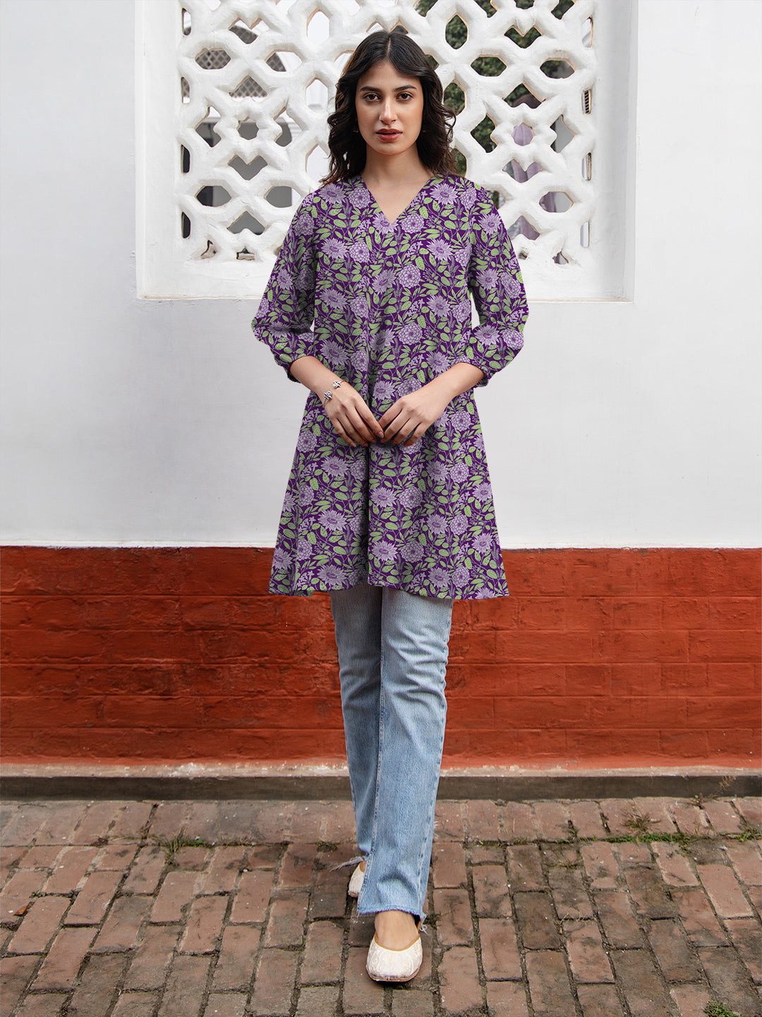 Janasya Dark Georgette Floral A-Line Tunic