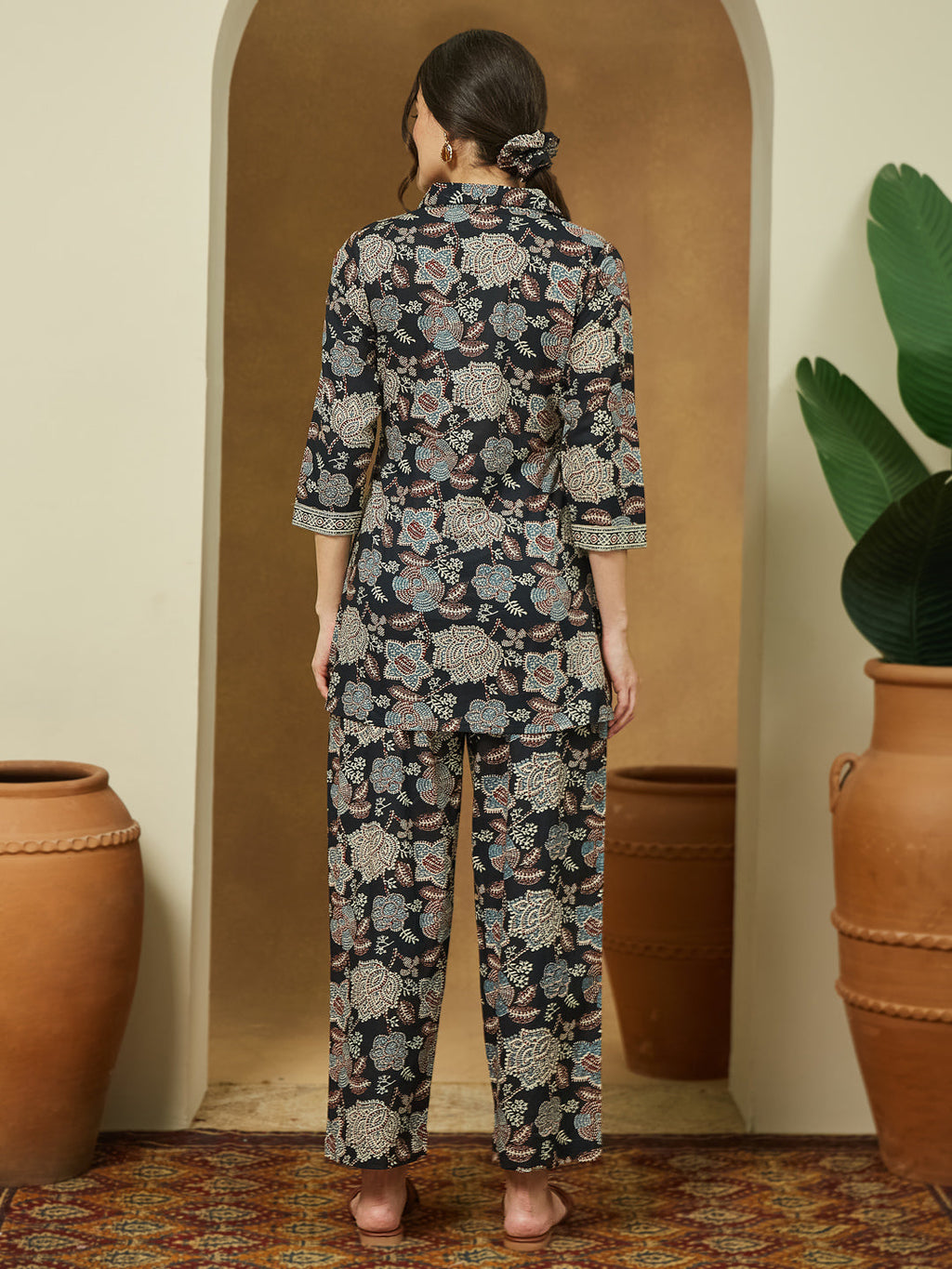 Janasya Dark Cotton Floral Straight Top & Bottom Set
