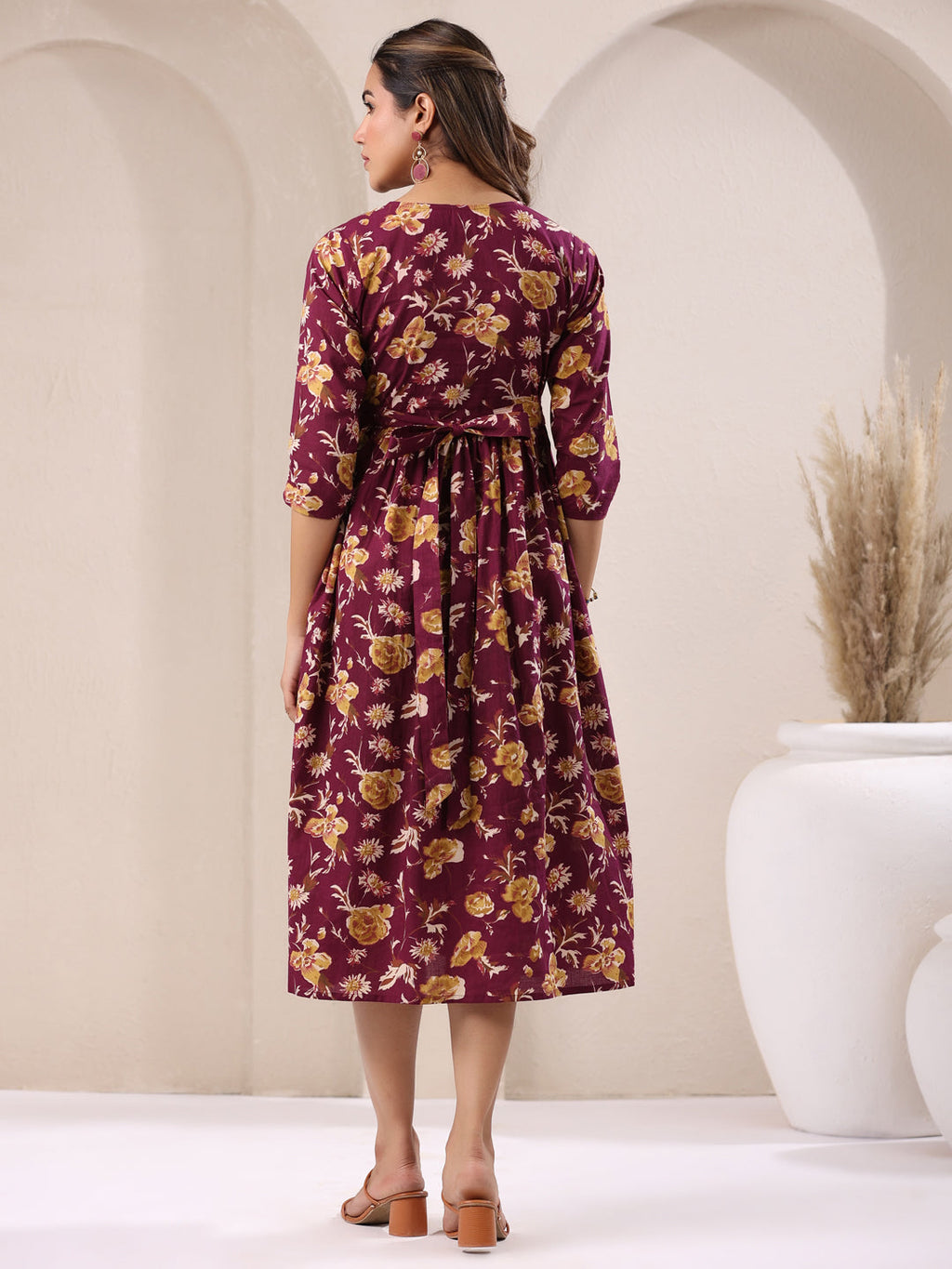 Janasya Dark Cotton Floral Gathered Dress - Distacart