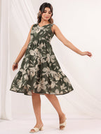 Janasya Dark Cotton Floral Tiered Dress - Distacart