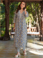 Janasya Light Cotton Floral Straight Kurta Set