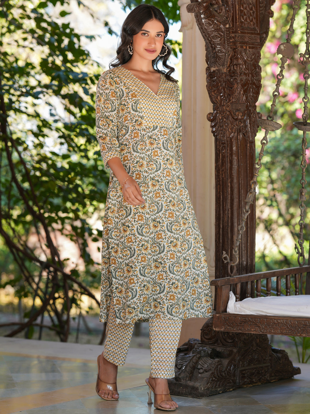 Janasya Light Cotton Floral Straight Kurta Set - Distacart