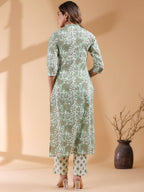 Janasya Light Cotton Floral Straight Kurta Set