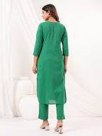 Janasya Dark Cotton Solid Straight Kurta Set