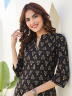 Janasya Dark Cotton Floral Straight Kurta Set