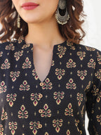 Janasya Dark Cotton Floral Straight Kurta Set