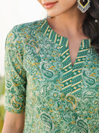 Janasya Light Cotton Paisley Straight Kurta Set