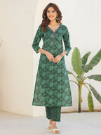 Janasya Dark Cotton Floral Straight Kurta Set