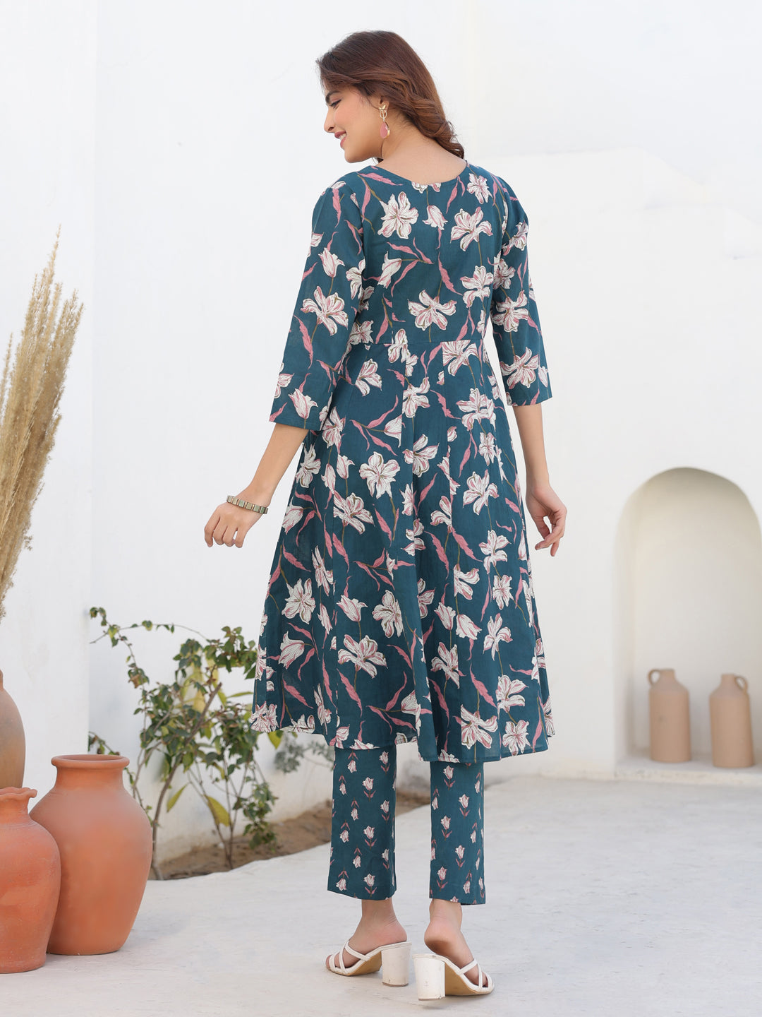 Janasya Dark Cotton Floral A-Line Kurta Set