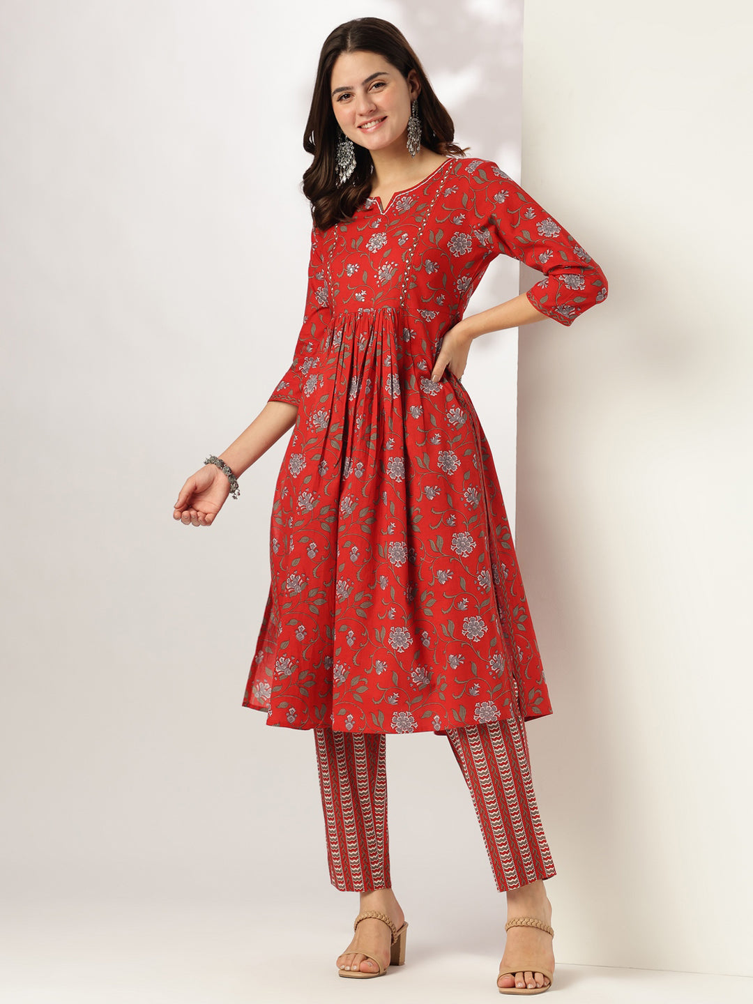 Janasya Dark Cotton Floral A-Line Kurta Set - Distacart