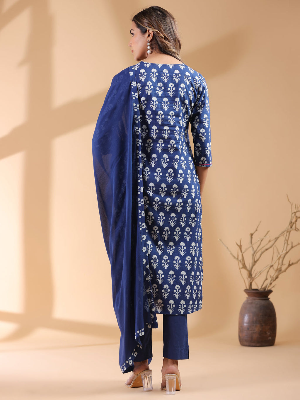 Janasya Dark Cotton Ethnic Motifs Straight Kurta Set