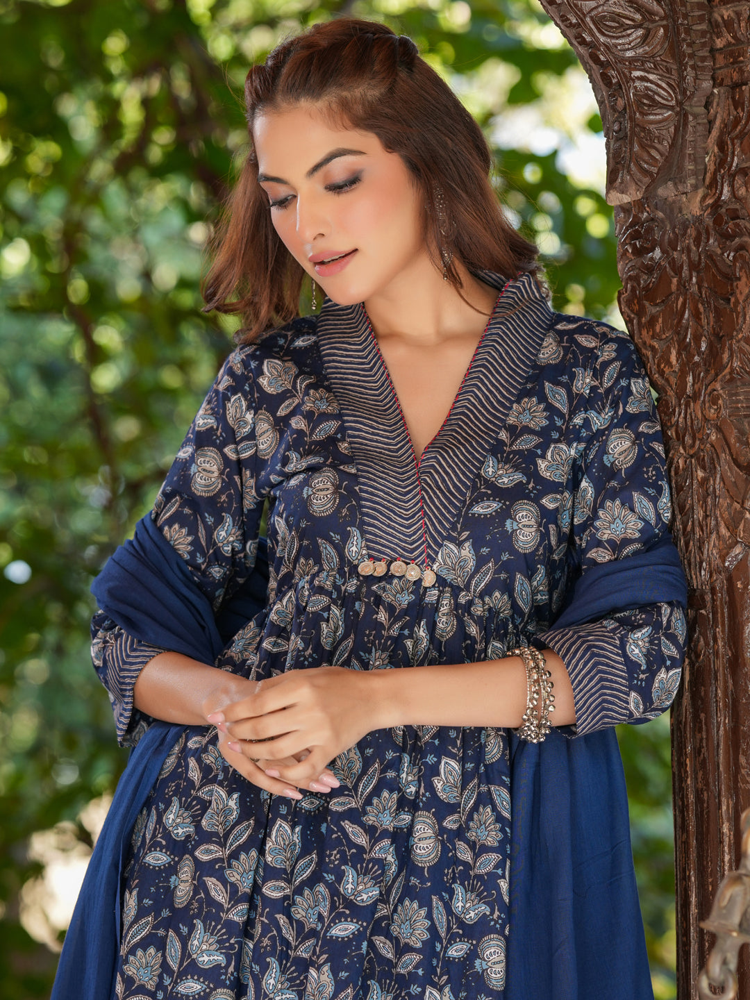 Janasya Dark Cotton Floral A-Line Kurta Set