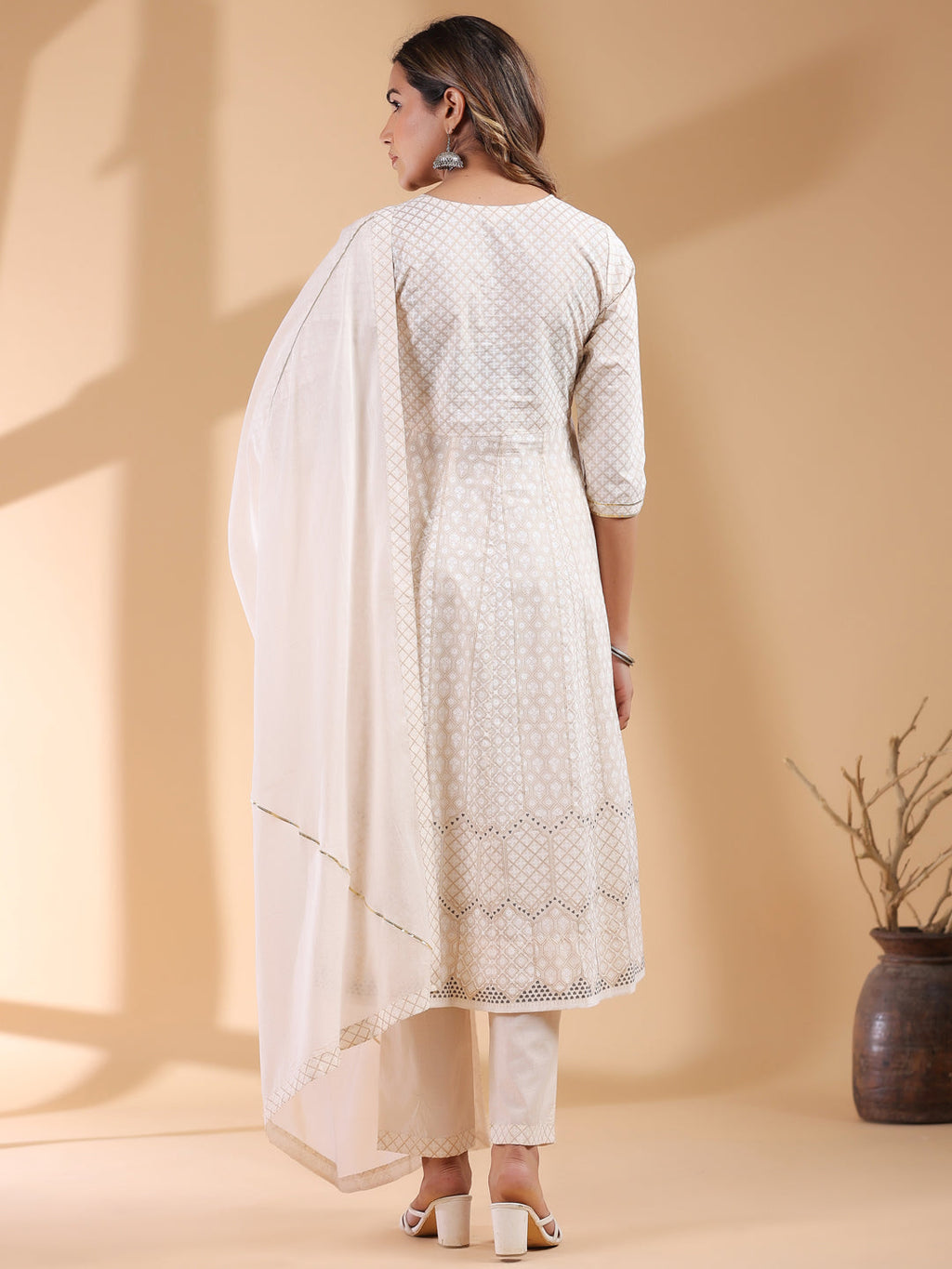 Janasya Light Cotton Ethnic Motifs Anarkali Kurta Set