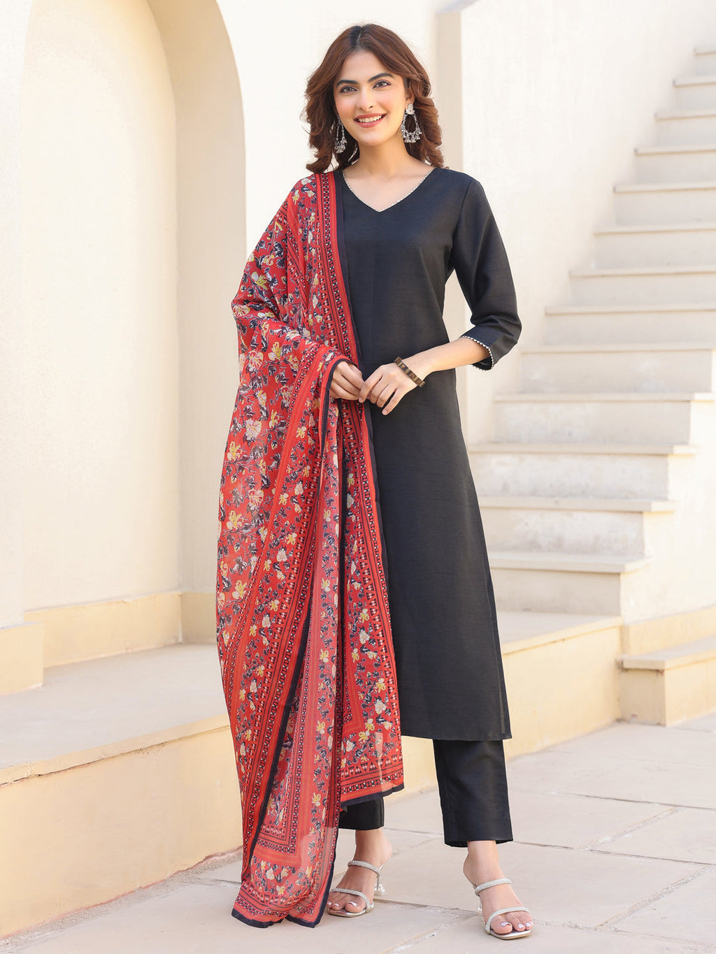 Janasya Dark Silk Blend Solid Straight Kurta Set
