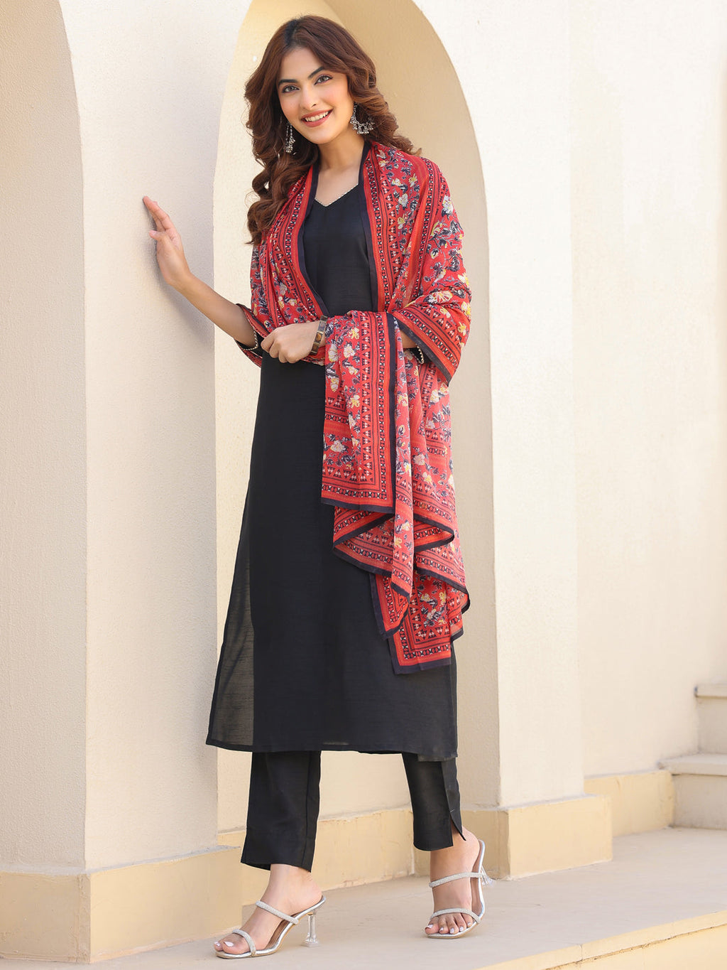 Janasya Dark Silk Blend Solid Straight Kurta Set