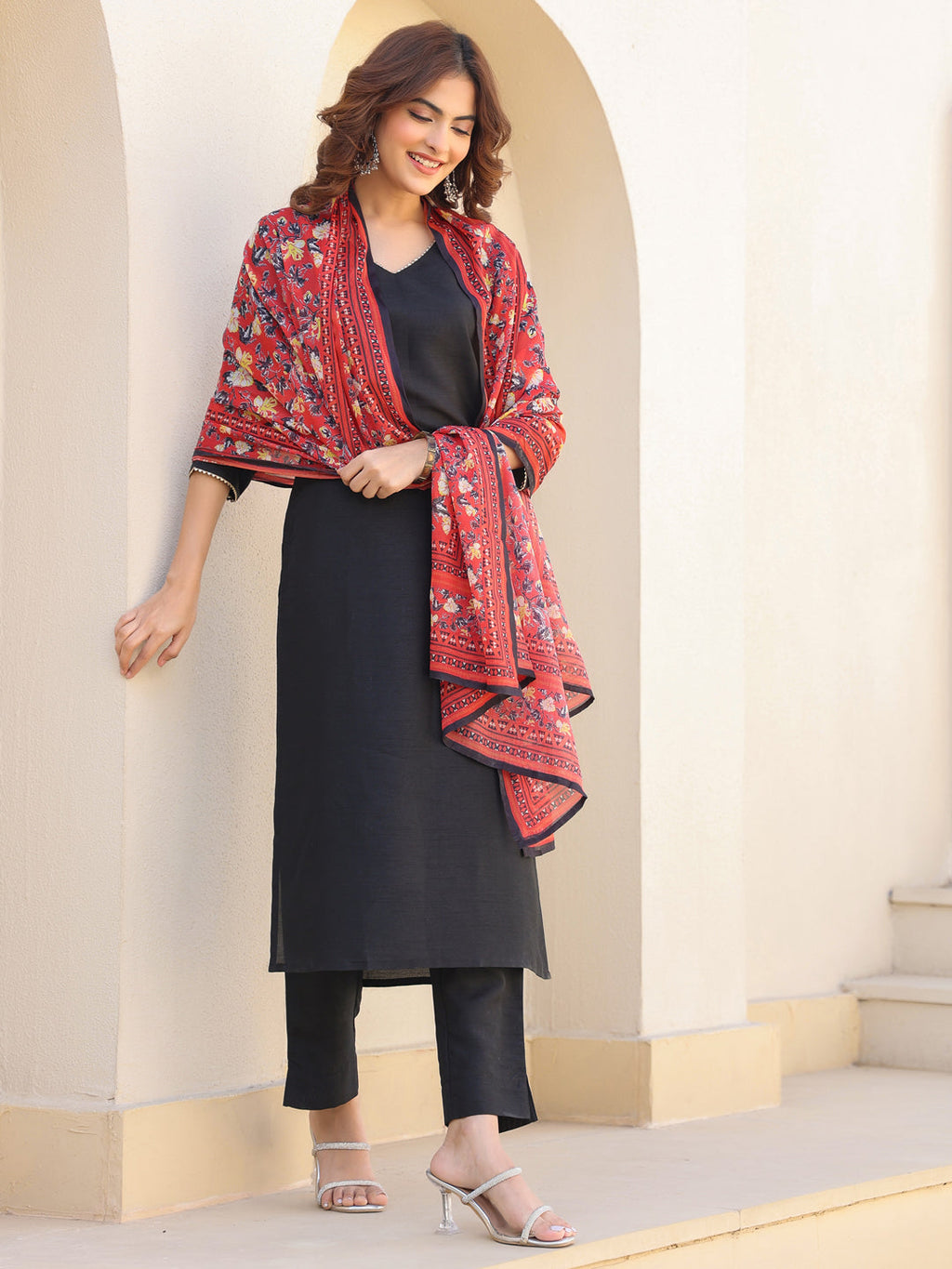Janasya Dark Silk Blend Solid Straight Kurta Set
