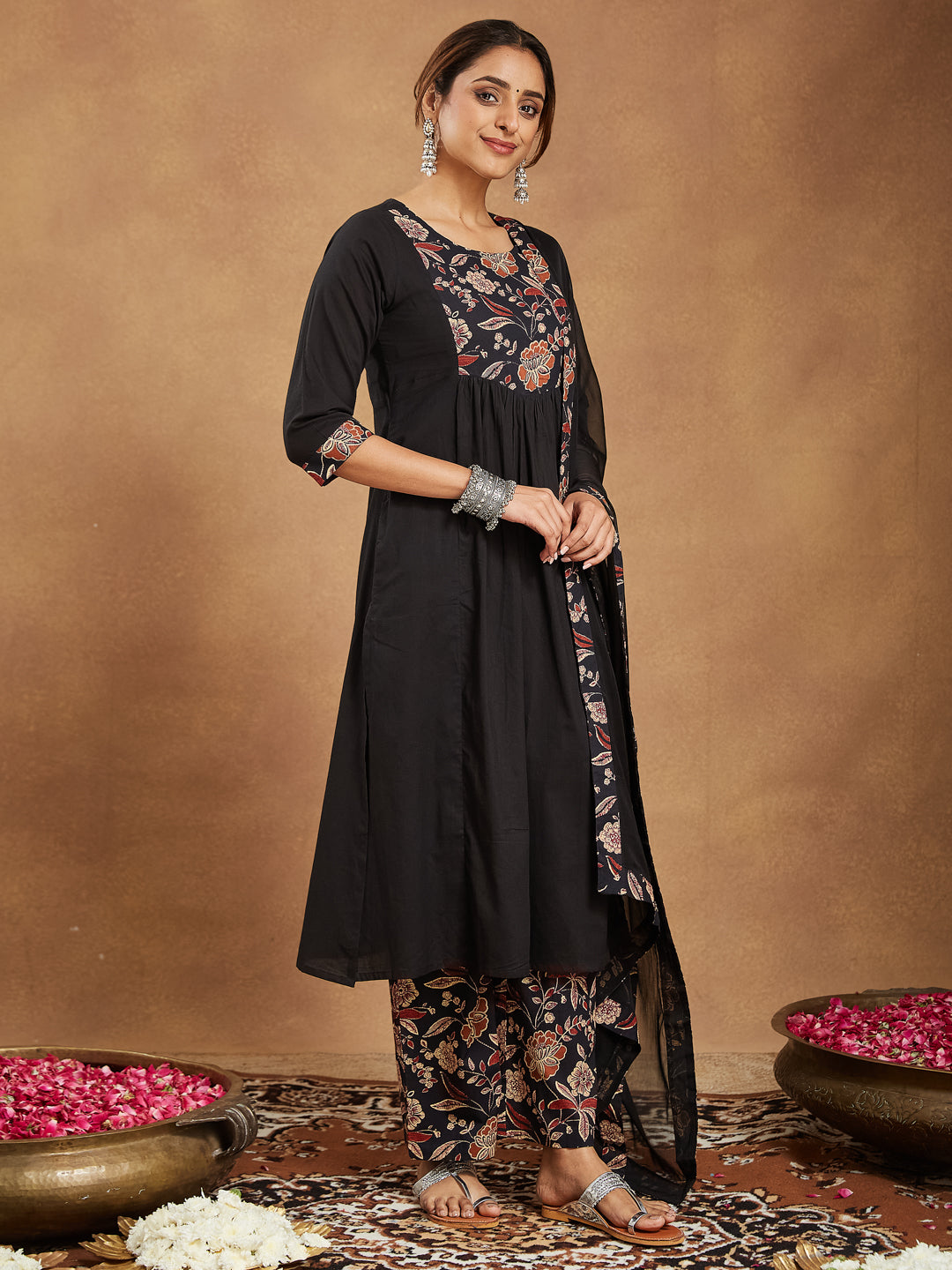 Janasya Dark Cotton Floral A-Line Kurta Set