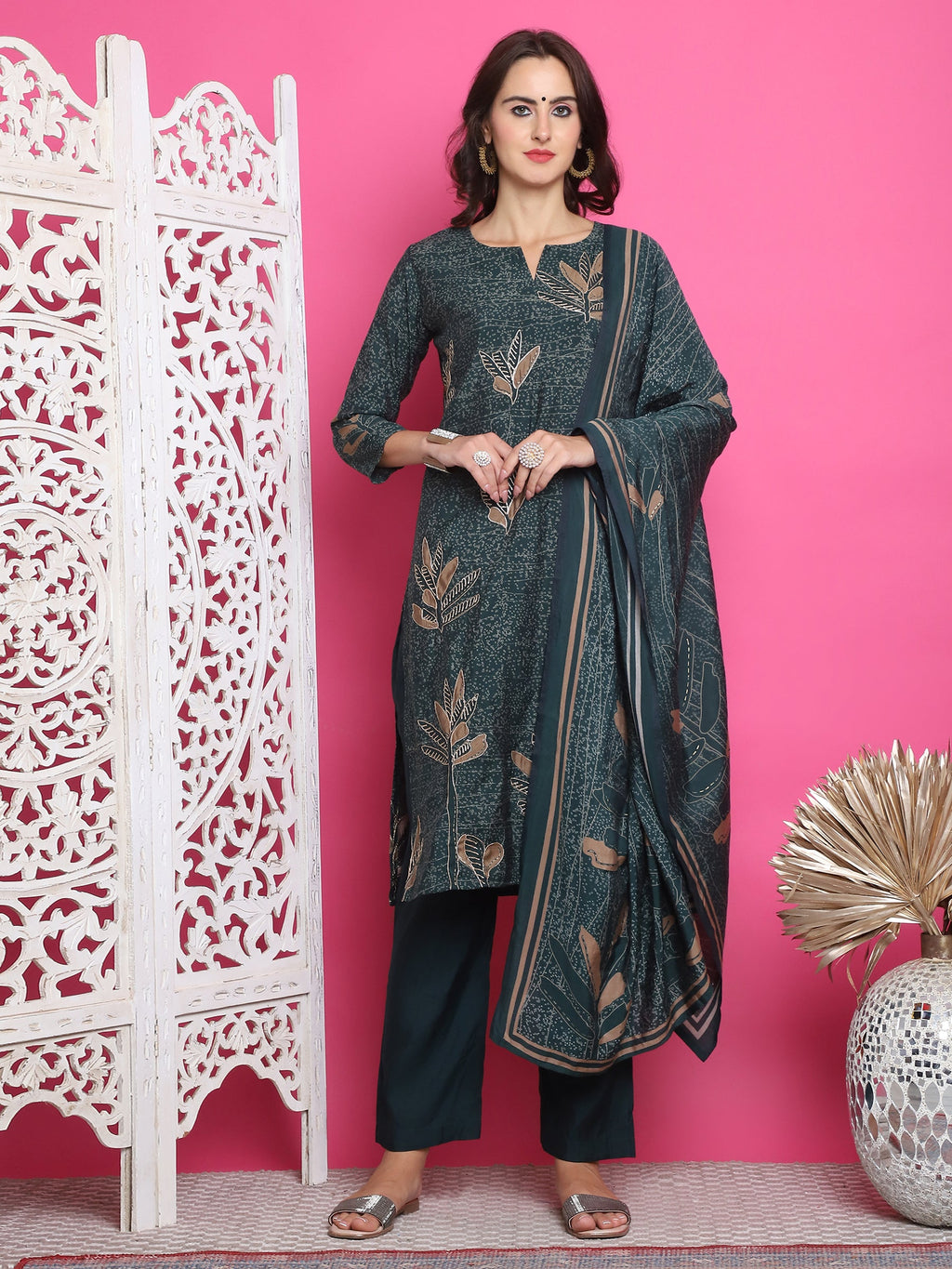 Jyoti Fashion Women's Green Muslin Floral Print with Jari & Crystal work Kurta with Trouser & Dupatta