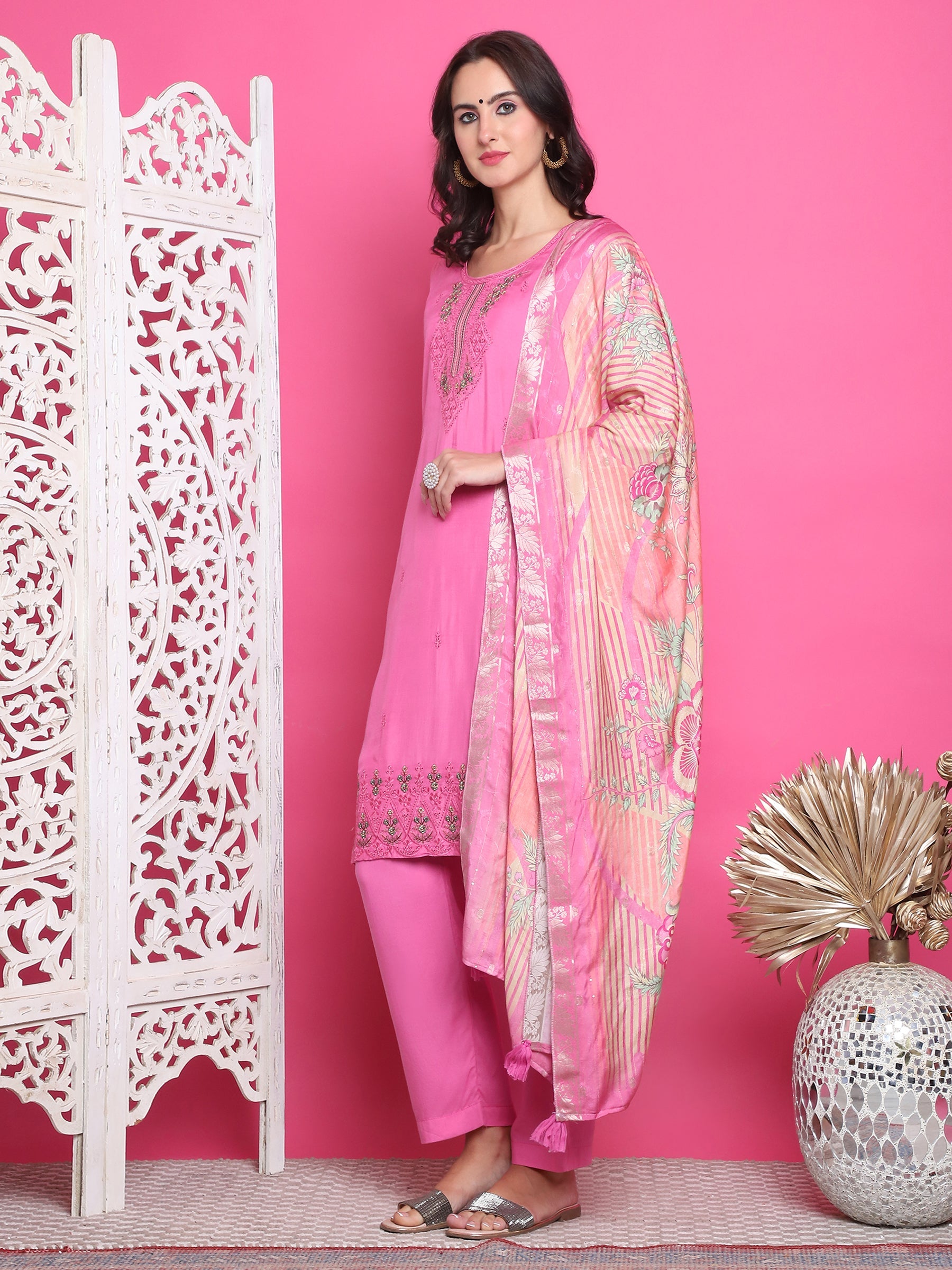 Jyoti Fashion Women's Pink Muslin Floral Resham Embroidery Kurta with Trouser & Dupatta
