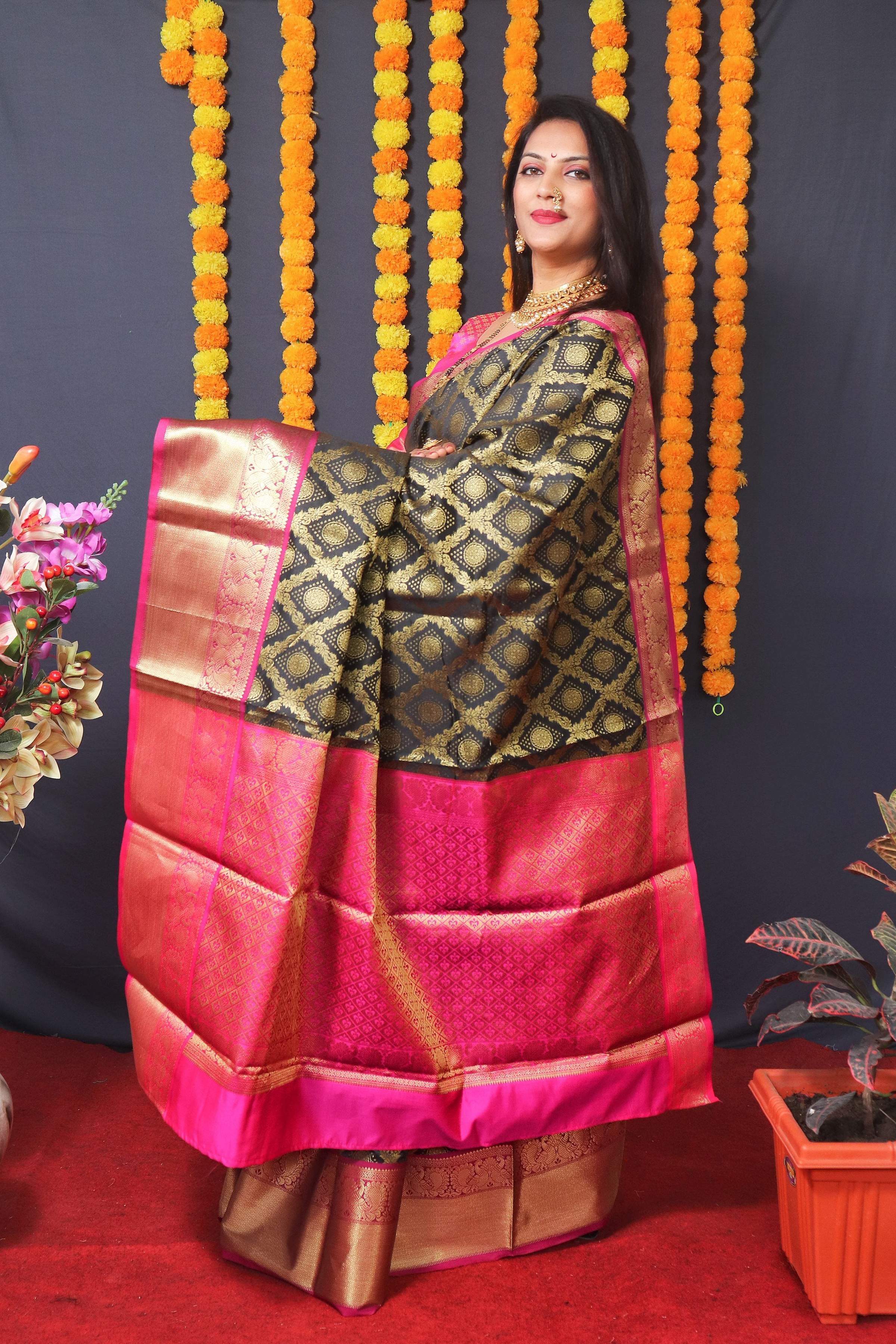 Jyoti Fashion Women's Black Kanchipuram Silk Zari Woven Saree with Blouse