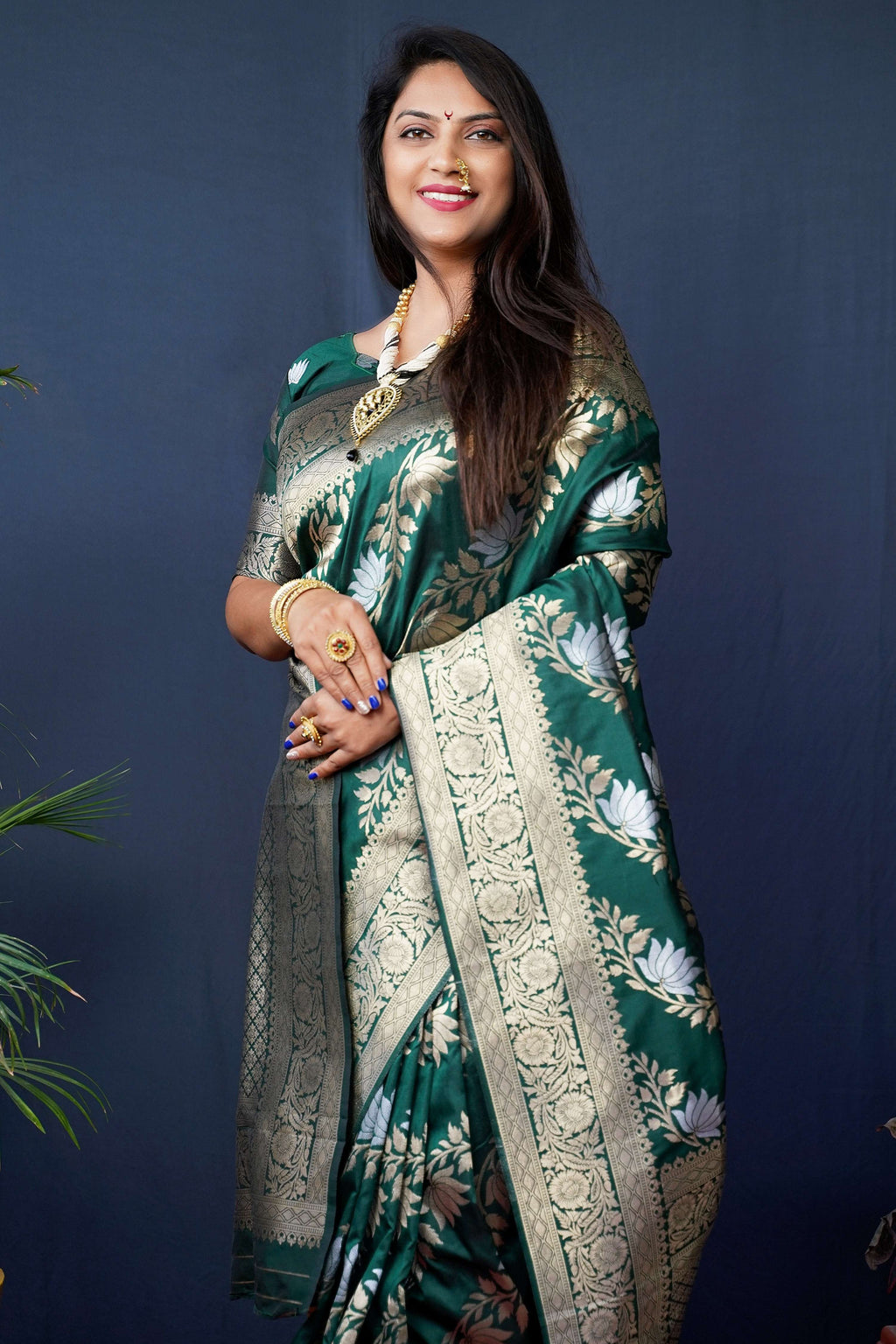 Jyoti Fashion Women's Green Handloom Banarasi Silk Zari Woven Saree with Blouse - Distacart