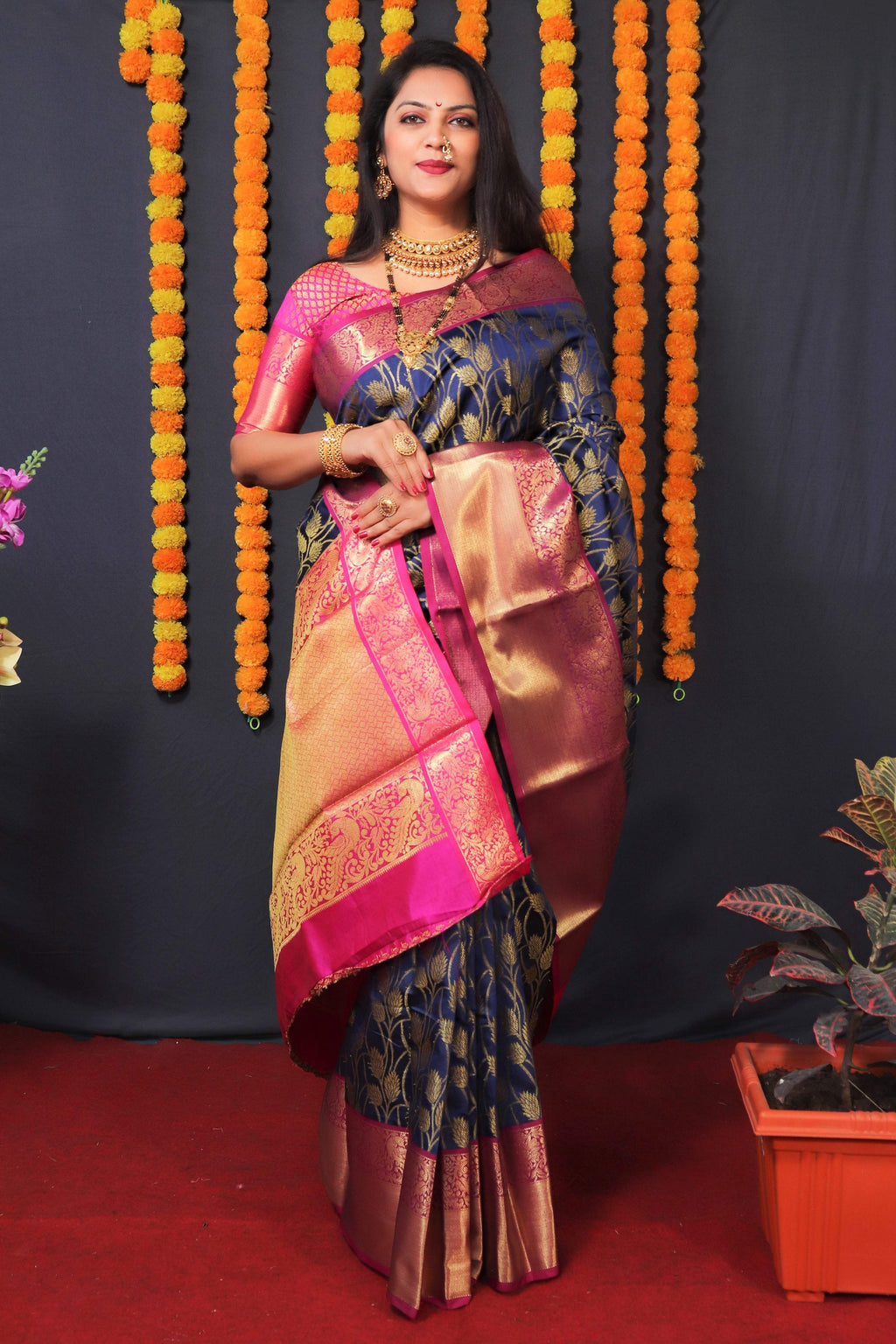 Jyoti Fashion Women's Navy Blue Kanchipuram Silk Zari Woven Saree with Blouse
