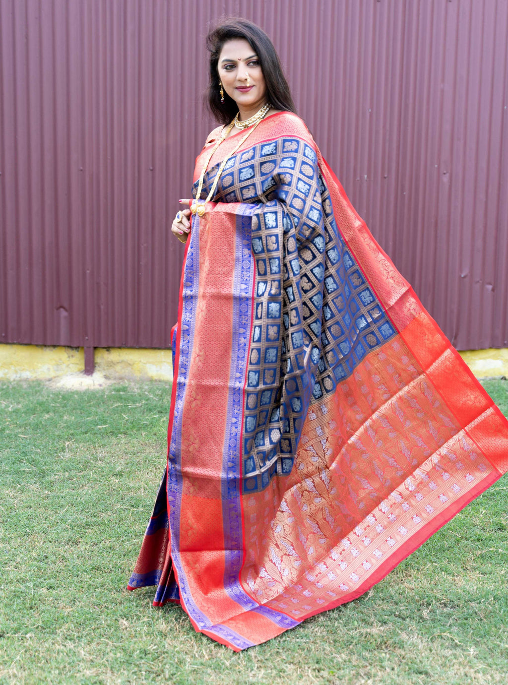 Jyoti Fashion Women's Blue Kanchipuram Silk Zari Woven Saree with Blouse