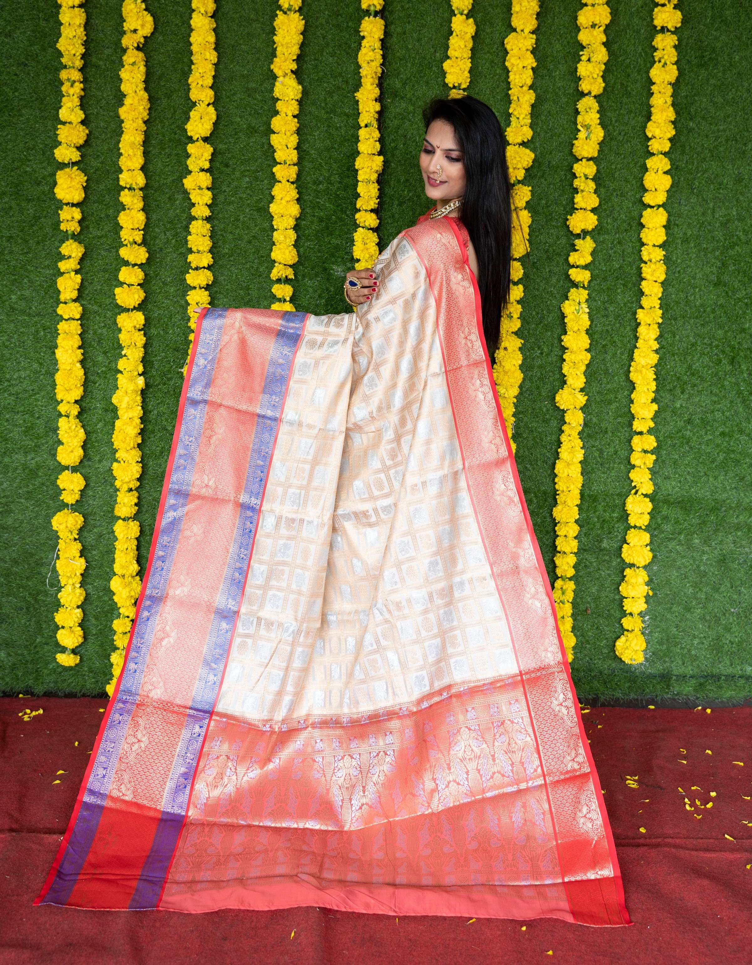 Jyoti Fashion Women's Off White Kanchipuram Silk Zari Woven Saree with Blouse